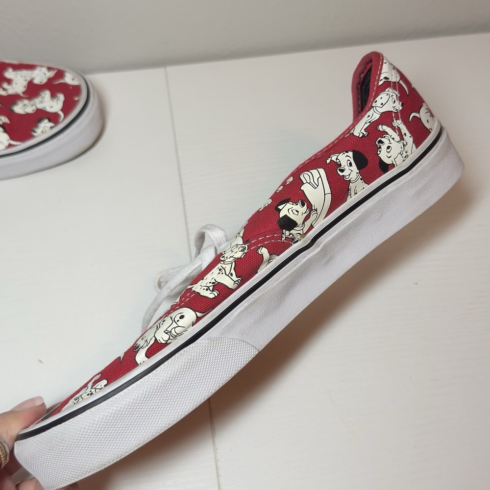 Vans X Disney 101 Dalmatians Low Top Sneaker Red White Women's 10.5 Men's 9 - Picture 7 of 12